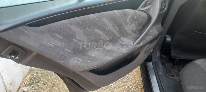 Mercedes E 220 d 2000, 222,220 km - 2.2 l - Bakı