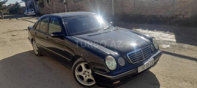 Mercedes E 220 d 2000, 222,220 km - 2.2 l - Bakı