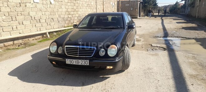 Mercedes E 220 d 2000, 222,220 km - 2.2 l - Bakı