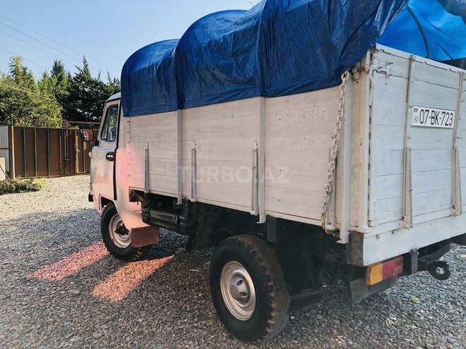 UAZ 3303 1987, 345,641 km - 2.1 l - Astara