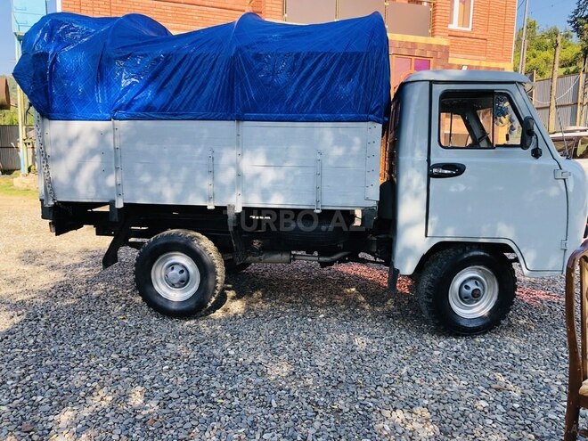UAZ 3303 1987, 345,641 km - 2.1 l - Astara