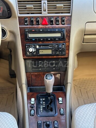 Mercedes C 240 1998, 235,870 km - 2.4 l - Bakı