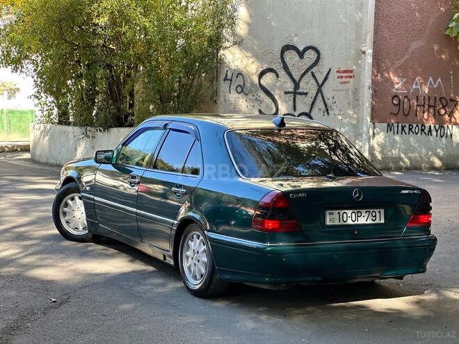 Mercedes C 240 1998, 235,870 km - 2.4 l - Bakı