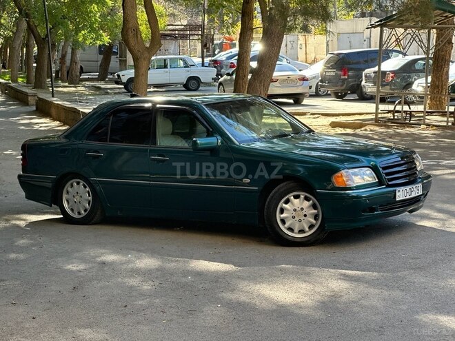 Mercedes C 240 1998, 235,870 km - 2.4 l - Bakı