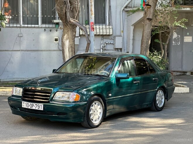 Mercedes C 240 1998, 235,870 km - 2.4 l - Bakı