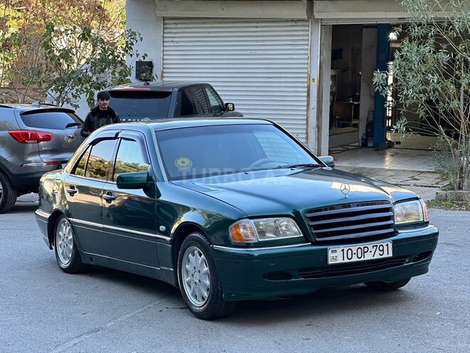 Mercedes C 240 1998, 235,870 km - 2.4 l - Bakı