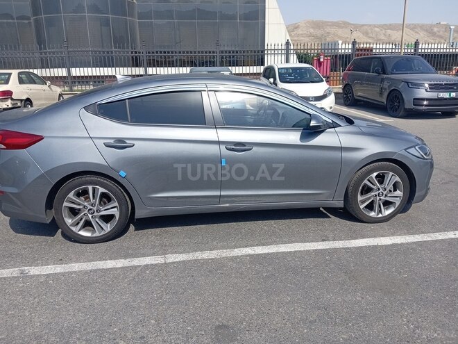 Hyundai Avante 2017, 130,000 km - 1.6 l - Bakı