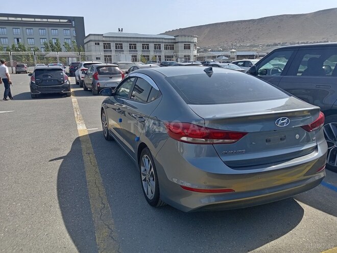 Hyundai Avante 2017, 130,000 km - 1.6 l - Bakı