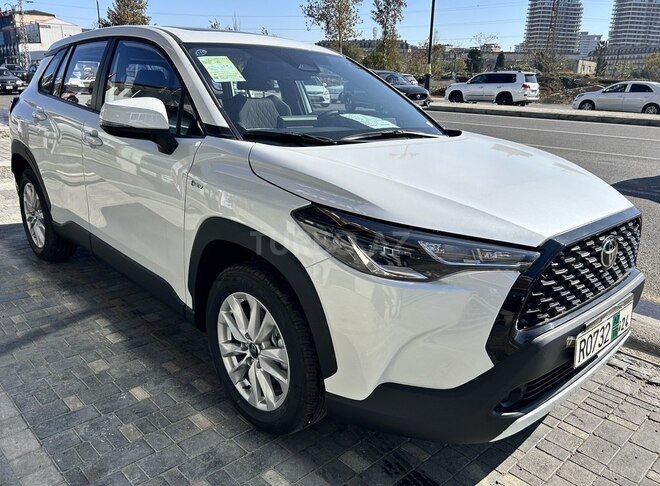Toyota Corolla Cross 2024, 0 km - 2.0 л - Bakı
