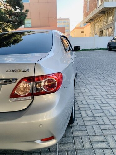 Toyota Corolla 2011, 222,292 km - 1.4 l - Bakı