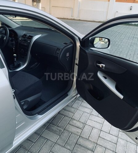 Toyota Corolla 2011, 222,292 km - 1.4 l - Bakı