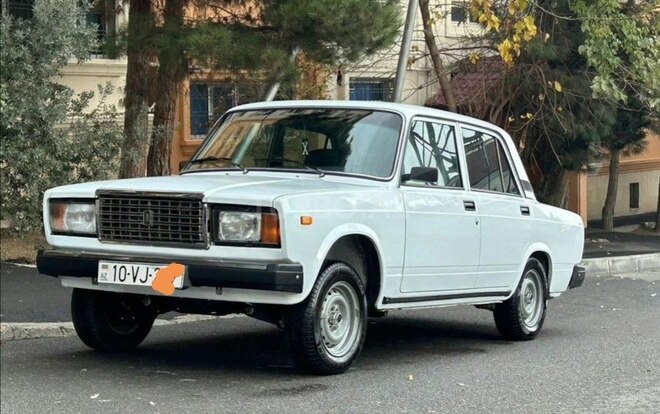 LADA (VAZ) 2107 2009, 86,000 km - 1.6 l - Qazax