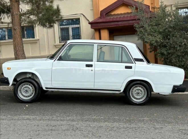 LADA (VAZ) 2107 2009, 86,000 km - 1.6 l - Qazax