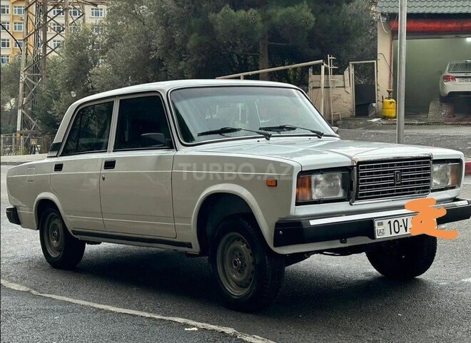 LADA (VAZ) 2107 2009, 86,000 km - 1.6 l - Qazax