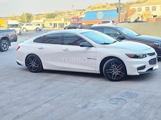 Chevrolet Malibu 2018, 20,000 km - 1.5 l - Şirvan