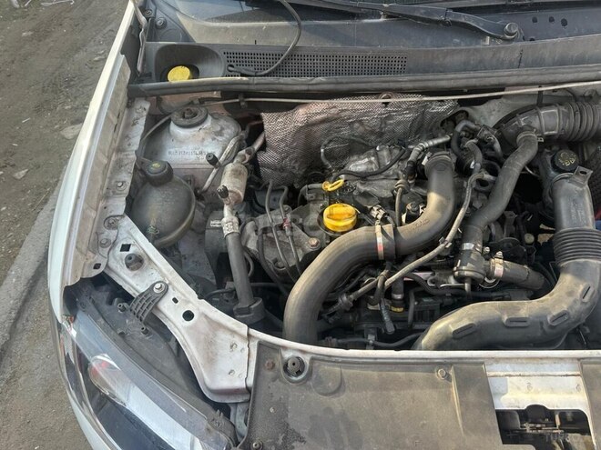 Renault Logan 2016, 280,000 km - 1.5 l - Bakı