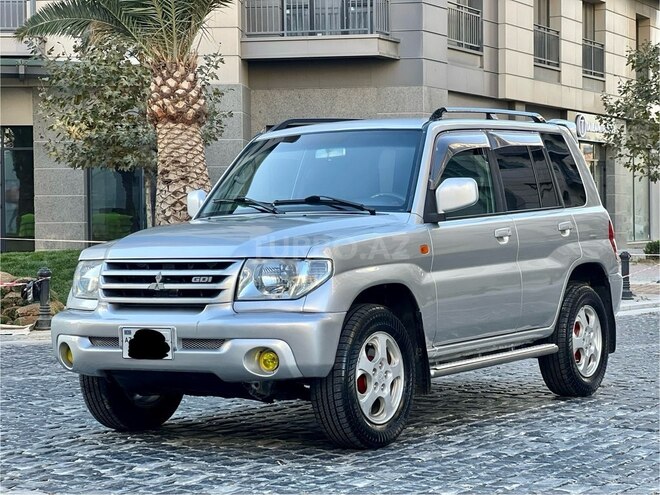 Mitsubishi Pajero io 2001, 256,000 km - 2.0 l - Bakı