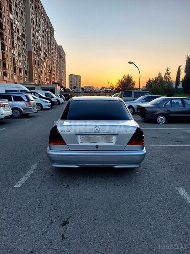 Mercedes C 180 1995, 588,000 km - 1.8 л - Bakı