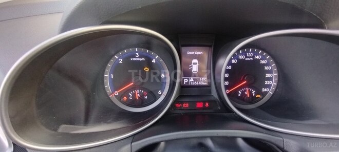 Hyundai Santa Fe 2015, 125,000 km - 2.0 l - Bakı