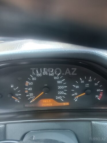 Mercedes E 240 1999, 350,809 km - 2.4 l - Mingəçevir