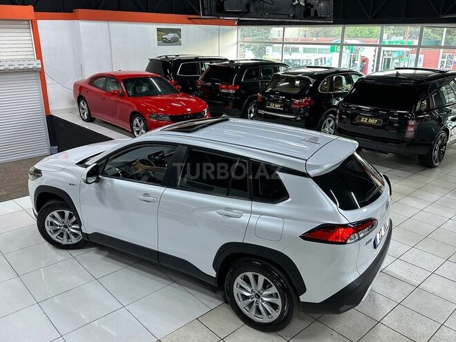 Toyota Corolla Cross-12