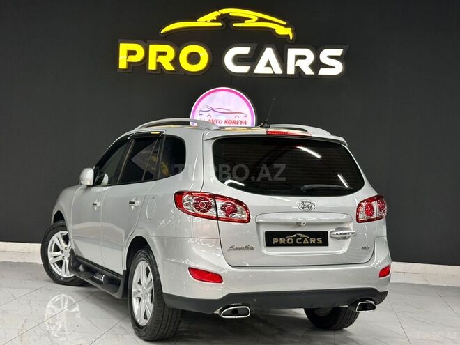 Hyundai Santa Fe 2011, 230,000 km - 2.0 л - Bakı