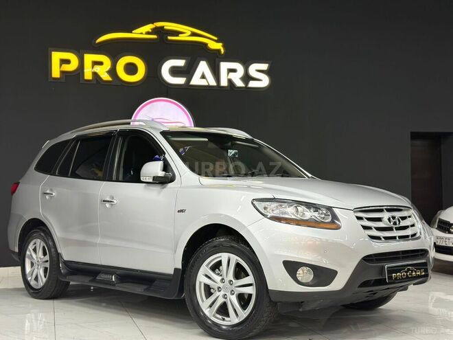 Hyundai Santa Fe 2011, 230,000 km - 2.0 л - Bakı