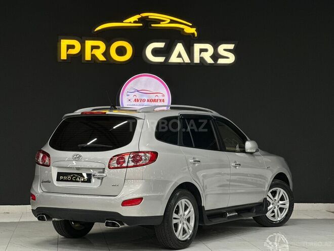 Hyundai Santa Fe 2011, 230,000 km - 2.0 л - Bakı