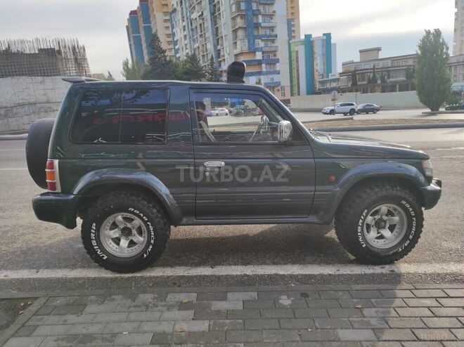 Mitsubishi Pajero 1994, 300,000 km - 3.0 l - Bakı