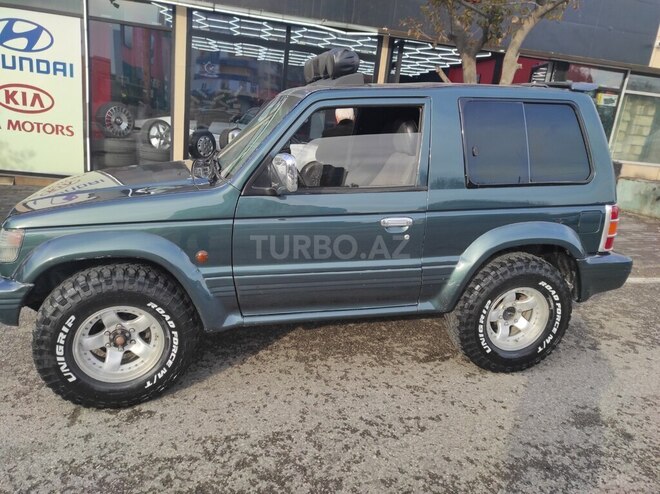 Mitsubishi Pajero 1994, 300,000 km - 3.0 l - Bakı