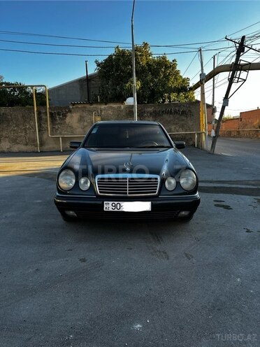 Mercedes E 230 1996, 315,000 km - 2.3 л - Bakı