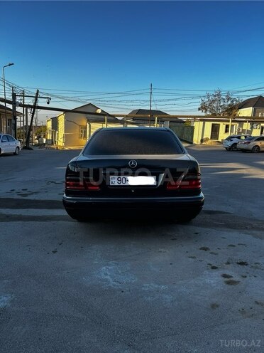 Mercedes E 230 1996, 315,000 km - 2.3 л - Bakı