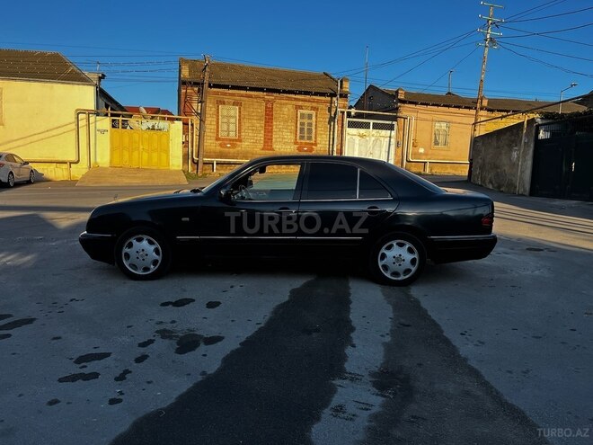 Mercedes E 230 1996, 315,000 km - 2.3 л - Bakı