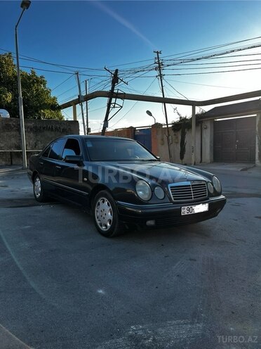 Mercedes E 230 1996, 315,000 km - 2.3 л - Bakı