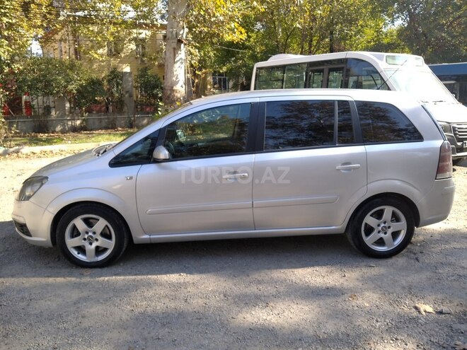 Opel Zafira 2006, 271,737 km - 1.9 l - Mingəçevir