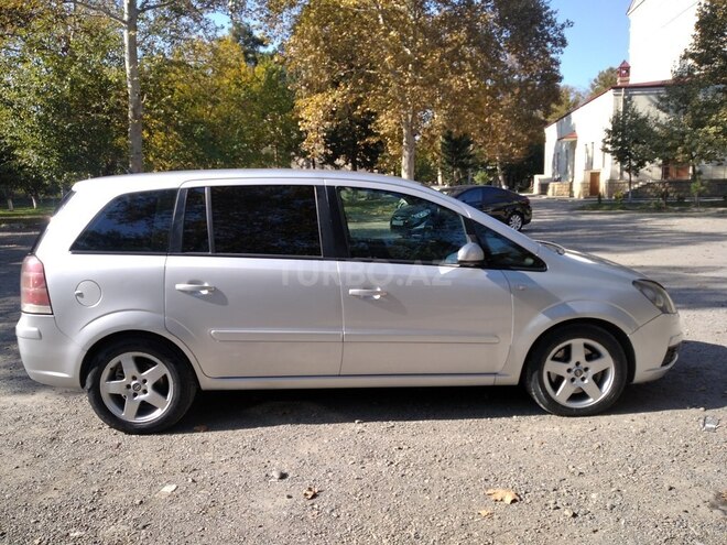 Opel Zafira 2006, 271,737 km - 1.9 l - Mingəçevir