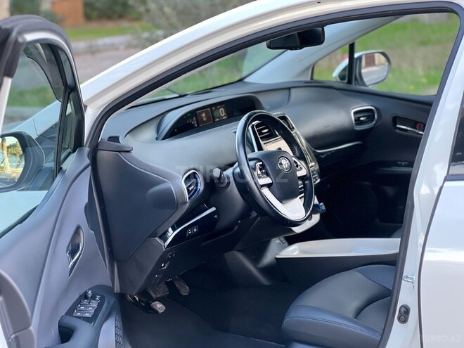 Toyota Prius 2016, 77,800 km - 1.8 l - Bakı