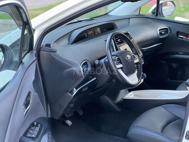 Toyota Prius 2016, 77,800 km - 1.8 l - Bakı