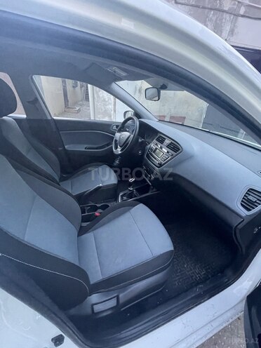 Hyundai i20 2017, 273,000 km - 1.4 l - Bakı