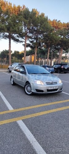 Toyota Corolla 2005, 325,000 km - 1.4 l - Bakı