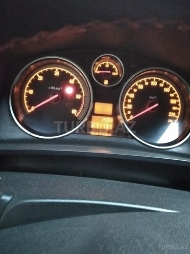 Opel Zafira 2006, 271,737 km - 1.9 l - Mingəçevir