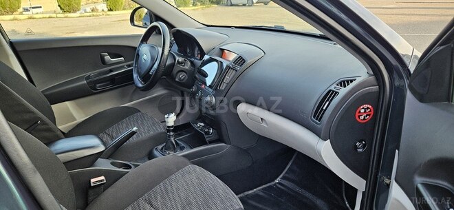 Kia Ceed 2007, 287,000 km - 1.6 л - Bakı