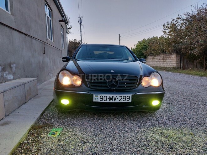 Mercedes C 240 2001, 222,200 km - 2.4 л - Quba