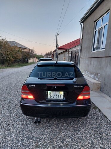 Mercedes C 240 2001, 222,200 km - 2.4 л - Quba