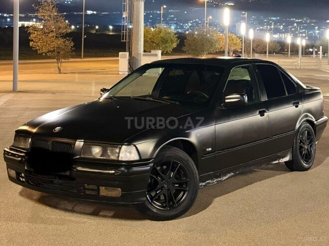 BMW 318 1993, 290,000 km - 1.8 l - Bakı