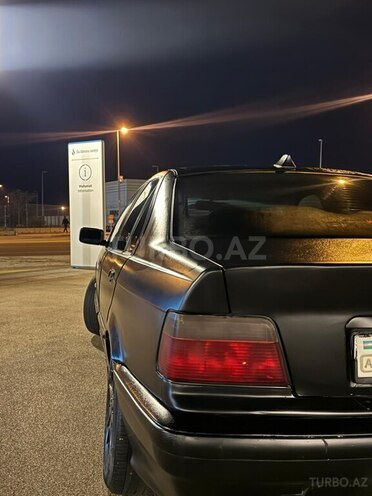 BMW 318 1993, 290,000 km - 1.8 l - Bakı