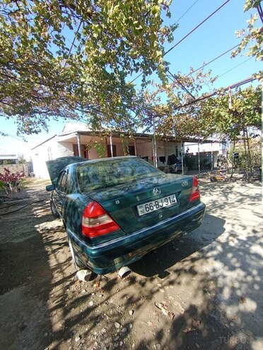 Mercedes C 180 1994, 240,000 km - 1.8 л - Yevlax