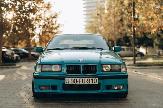 BMW 323 1995, 490,000 km - 2.5 l - Bakı
