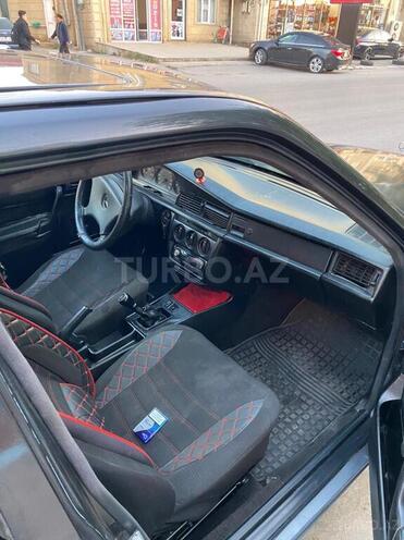 Mercedes 190 1993, 370,000 km - 2.5 l - Bakı