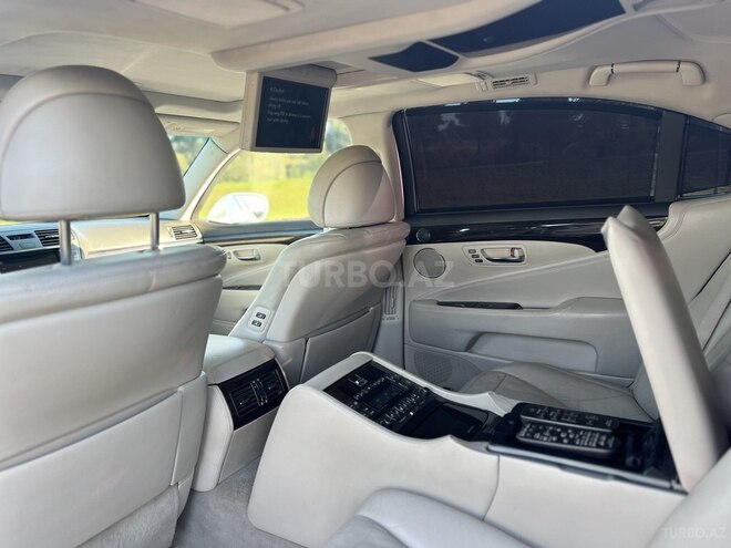 Lexus LS 460 2007, 242,000 km - 4.6 l - Gəncə